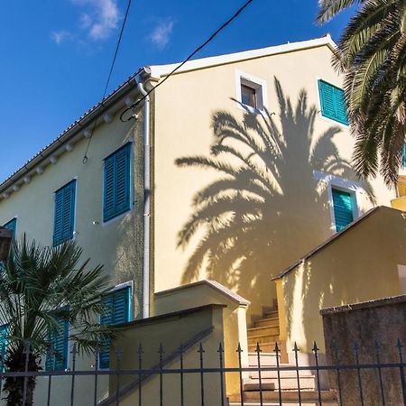Bigblue House Apartman Amelie Lussingrande Esterno foto